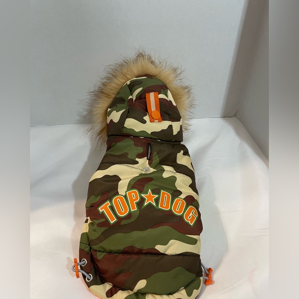 Simply Dog Brown Camo Sweater XSmall Polyester w/ Orange inside Top Dog‎ on back
